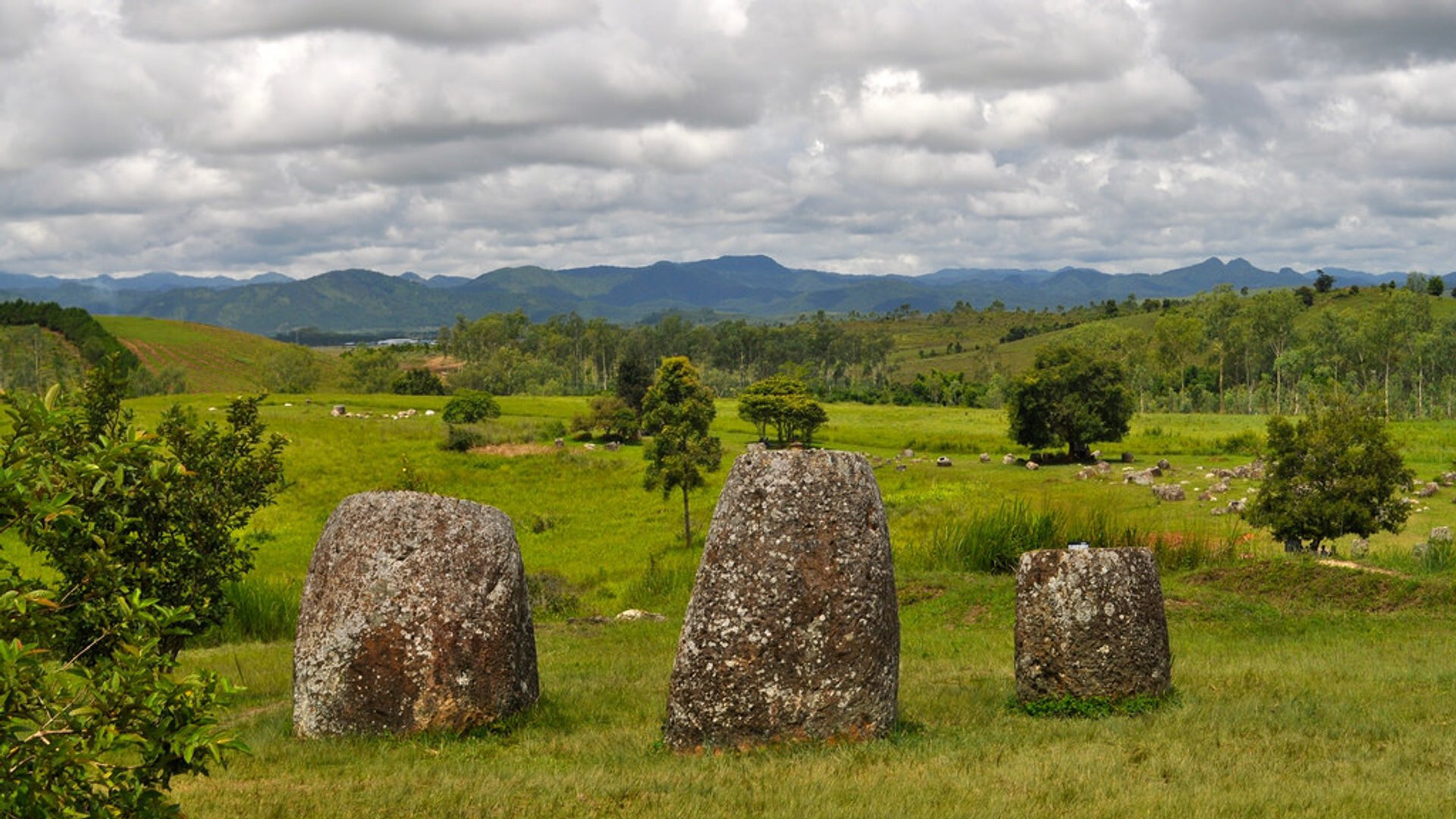 Capture the authentic charm of Laos’s cultural scene